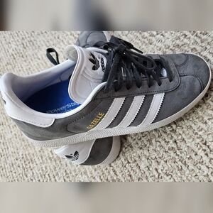 Adidas Gazelle Sneakers - Unisex